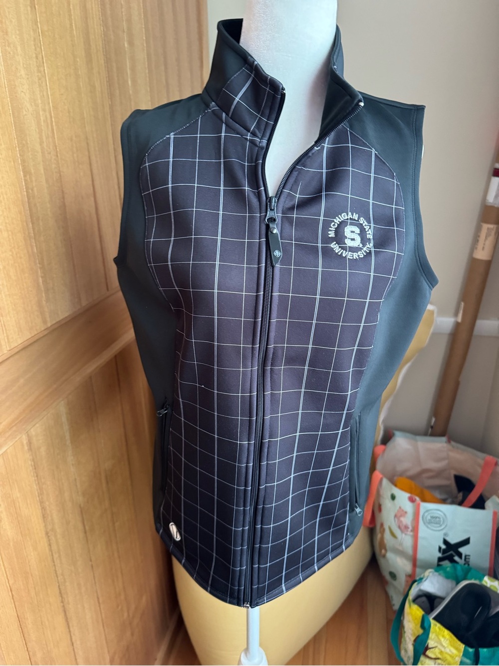 Sunice MICHIGAN STATE UNIVERSITY MSU SPARTANS Black and White Performance Vest